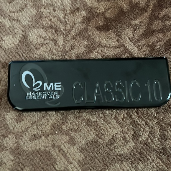 ME Makeover Essentials assorted makeup - Picture 9 of 14